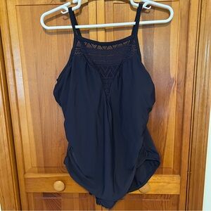 Aqua Green Navy Swimsuit w/ Crochet Detail Plus Size 24 New One‑Piece